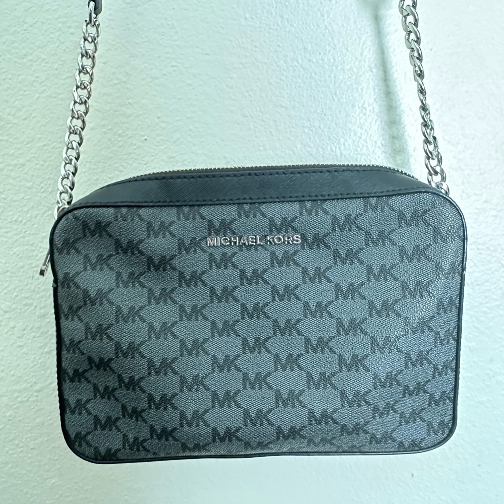 MICHAEL KORS CROSSBODY